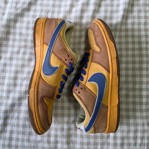Nike SB Dunk Low Newcastle Brown Ale - Picture 5 of 8